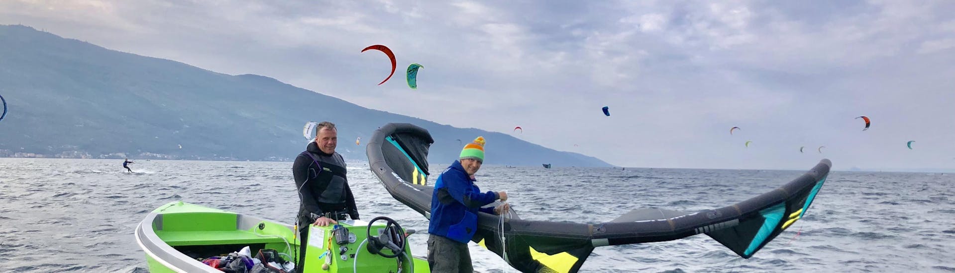Cours privé de kitesurf (dès 12 ans) avec Gardakitesurf - Hero image