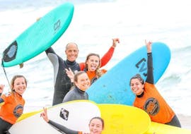 Children are have Surfing Lessons on the Plage Sud in Hossegor in High Season with the instructor of Tao Magic glisse.