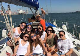 Private Sightseeing Bootstour in Lissabon mit Rent a Boat Lisbon Private Sightseeing Bootstour in Lissabon mit Rent a Boat Lisbon.