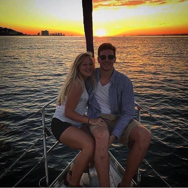 Gita privata in barca a vela da Lisbona a Tago al tramonto e visita turistica con Rent a Boat Lisbon Gita privata in barca a vela da Lisbona a Tago al tramonto e visita turistica con Rent a Boat Lisbon.