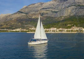 Balade privée en voilier Tučepi - Makarska Riviera avec Baignade &amp; Observation de la faune avec Butterfly Diving &amp; Sailing Makarska
