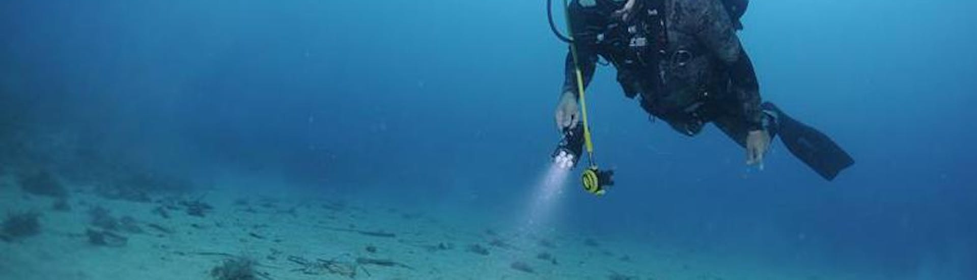 A diver from the diving school Sub Sea Son during a dive near the seabed in Mali Lošinj.