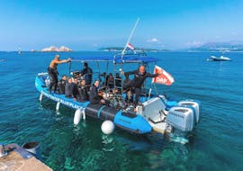 A diving boat ready to go on a trip during with Guided Dives from Dubrovnik for Certified Divers Diving Center Blue Planet Dubrovnik.