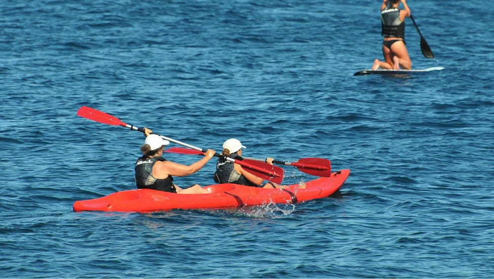 Kayak e canoa facile a Perivolos - Spiaggia di Perissa.