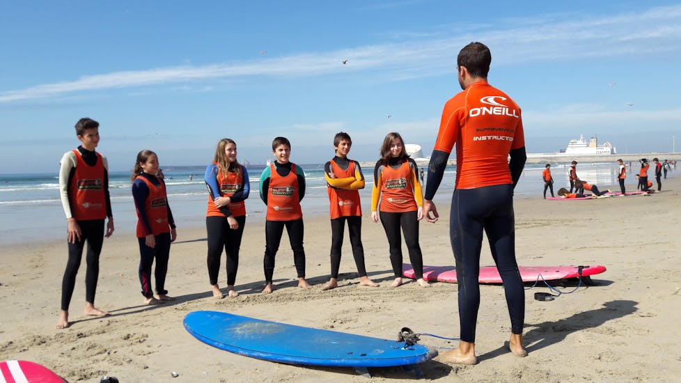 Surf Lessons (from 7 y.) on Matosinhos Beach.