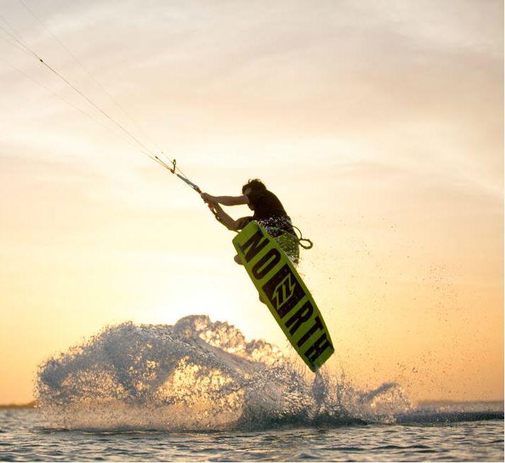 Cours de kitesurf à Ulcinj (dès 12 ans) à partir de 114 € CheckYeti