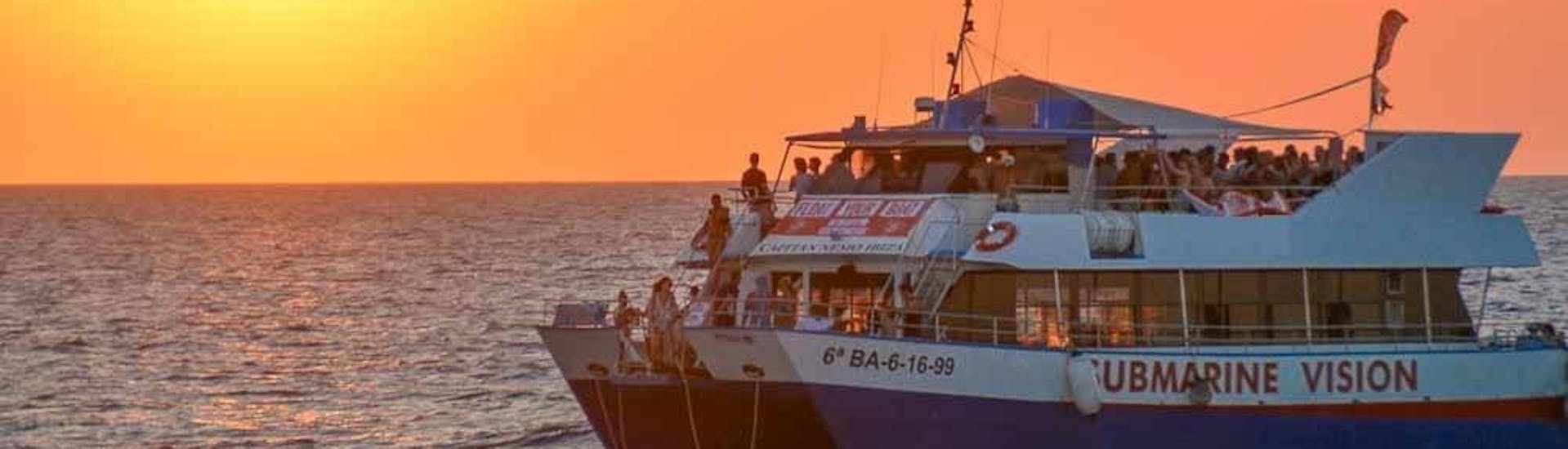Catamaran Trip to Cala Bassa &amp; Cala Conta at Sunset with IBIZA BOAT CRUISES - Hero image