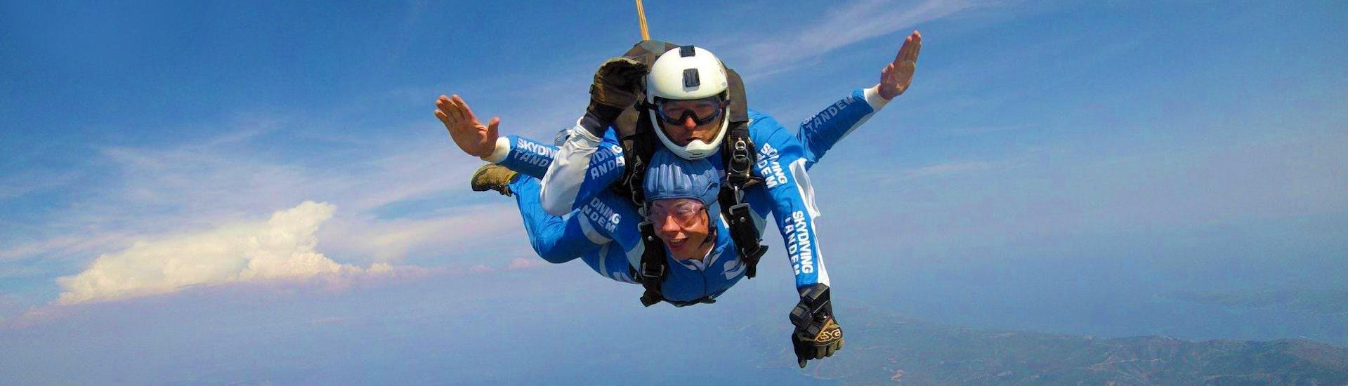 Tandem Skydive in Zagreb from 3000m with Skydiving Tandem Group Croatia - Hero image