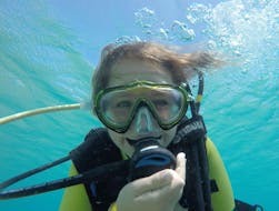 Discover Scuba Duiken (PADI) in Santa Maria voor beginners met X-ta-sea Divers Paros.