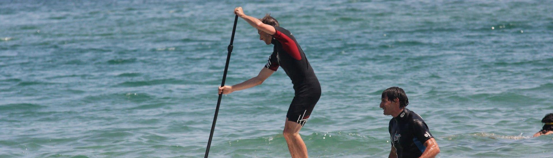 Stand Up Paddleboarding Lessons for Beginners with CBCM France - Hero image