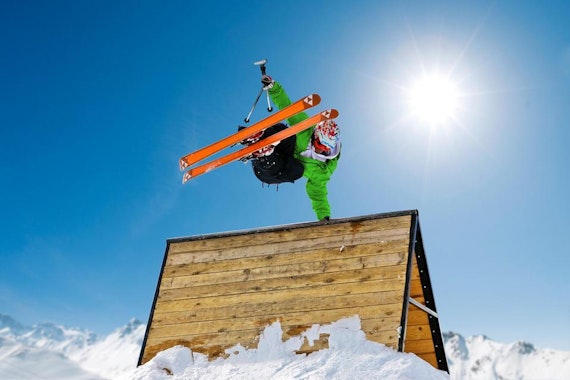 St Johann - Private Freestyle Skiing Lessons for All Levels