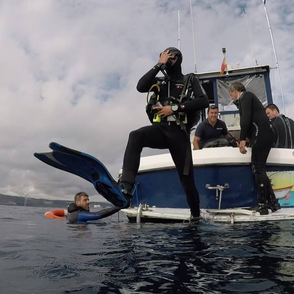 Scuba Diving Course PADI Advanced Open Water Diver by Leagues Ahead