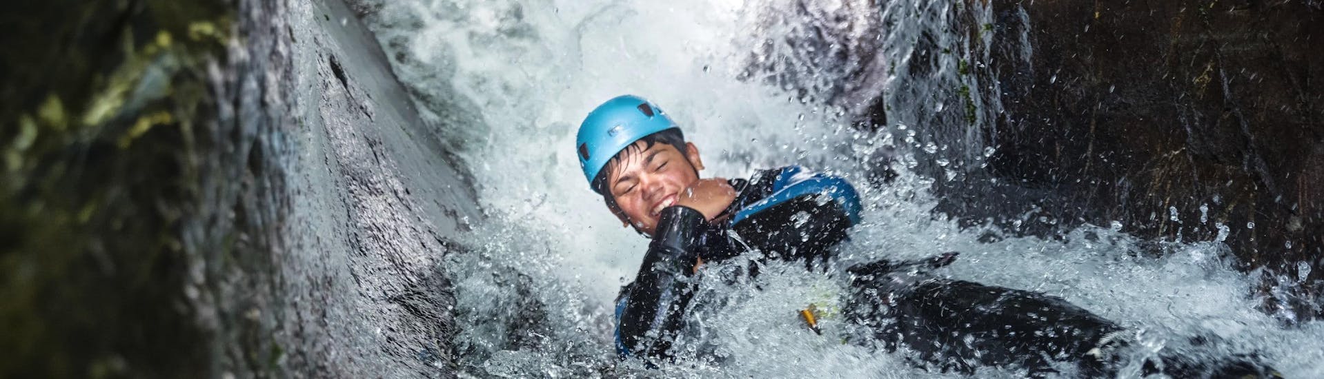 Sportliche Canyoning-Tour in Laruns - Canyon du Canceigt.