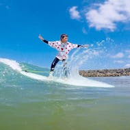 Lezioni di surf a Anglet da 7 anni per tutti i livelli con Surf School Gliss'Experience Anglet.