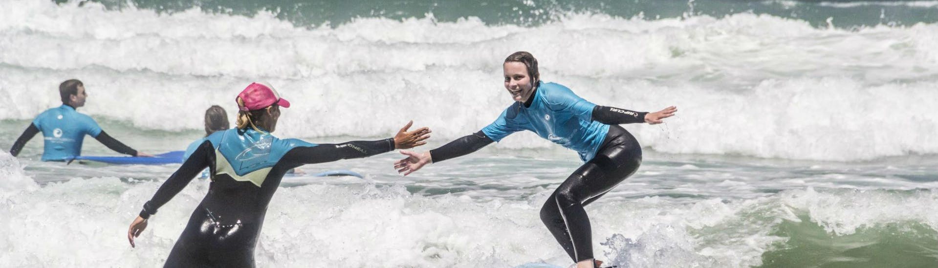 Lezioni di surf a Sagres da 12 anni per tutti i livelli.