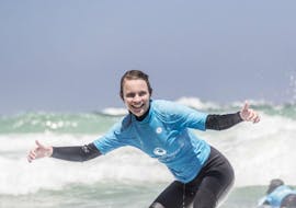 Lezioni di surf a Sagres da 12 anni per tutti i livelli con Wavesensations Sagres.