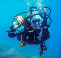 Discover Scuba Duiken in Hvar City voor beginners met Aqualis Dive Center Hvar.