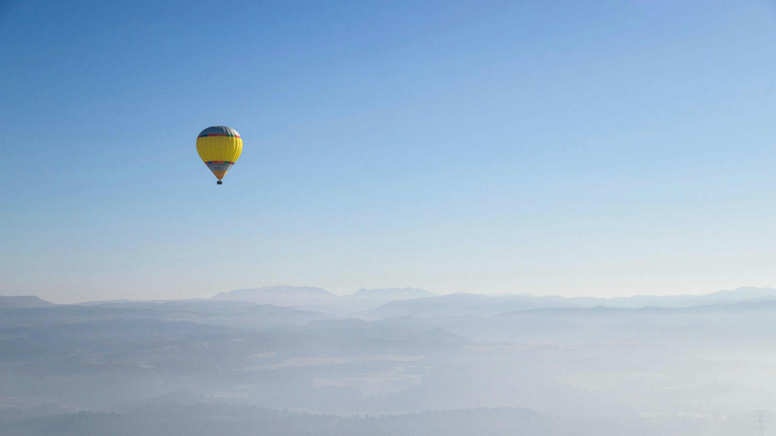 Romantic Balloon Ride for 2 People  - Montserrat from Barcelona Balloon Flights.