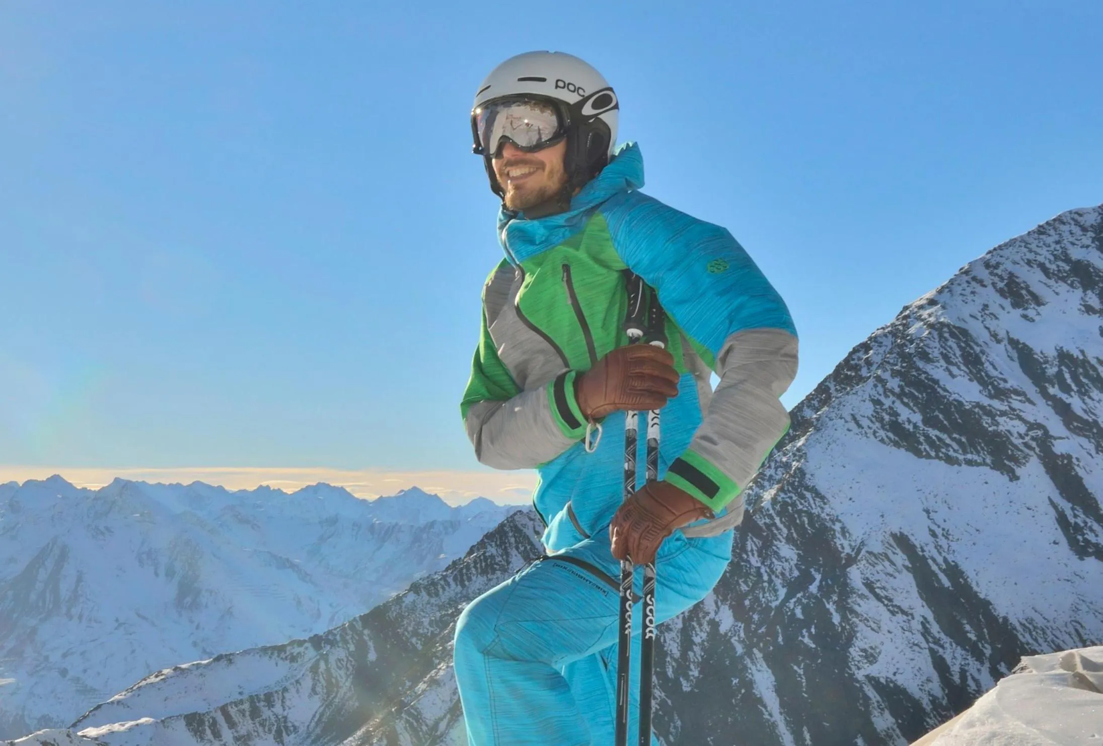 Privé Off-Piste skilessen voor alle niveaus met SKIGUIDE am ARLBERG by Tom Vau Privé Off-Piste skilessen voor alle niveaus met SKIGUIDE am ARLBERG by Tom Vau.