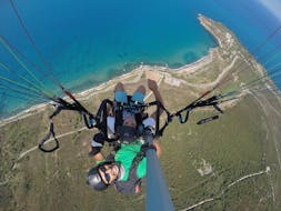 Vol en parapente acrobatique à Trapani avec Sicily Paragliding.