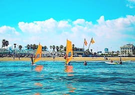Lezioni private di windsurf a Cullera da 4 anni con Anywhere Watersports Valencia.