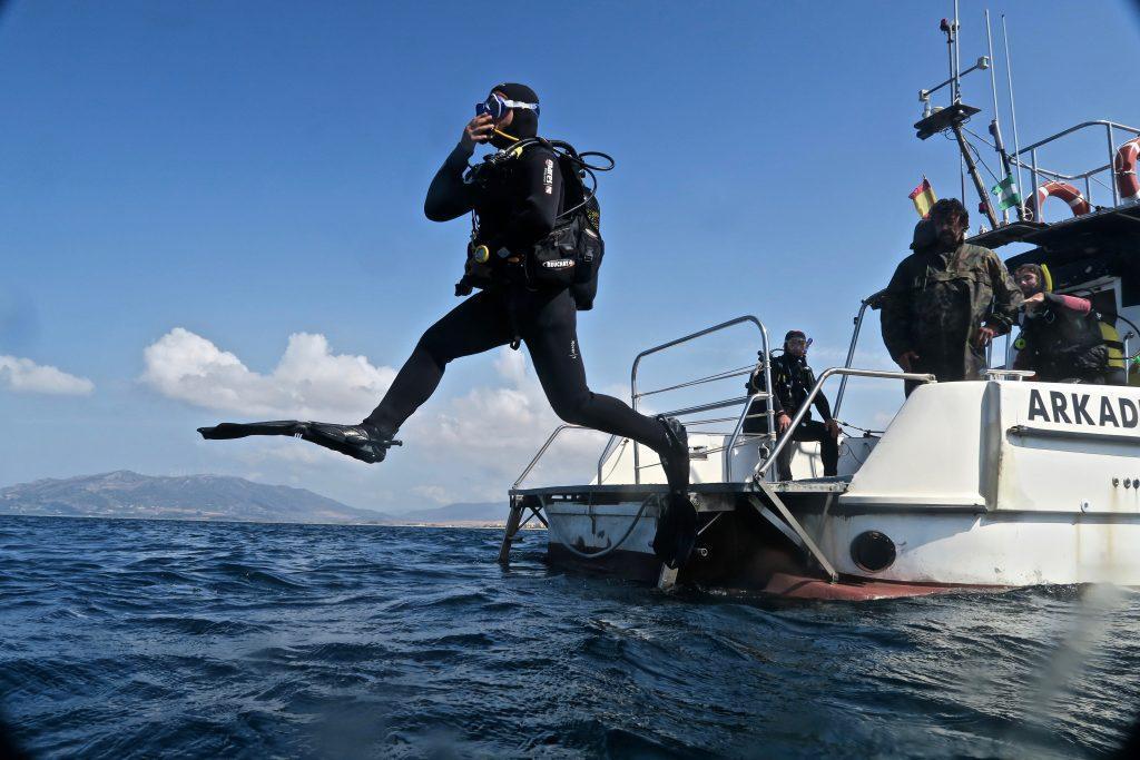 DELUXE Open Water Diver Course in Tarifa for Beginners Leon Marino Tarifa