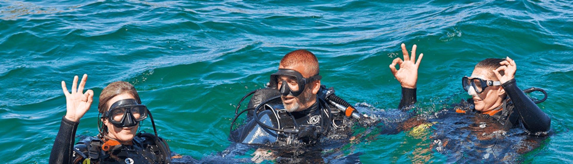 Scuba Diving Course for Beginners - Open Water Diver.