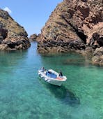 One of the boats in charge of making a Round-trip from Peniche with stopover at the Berlengas