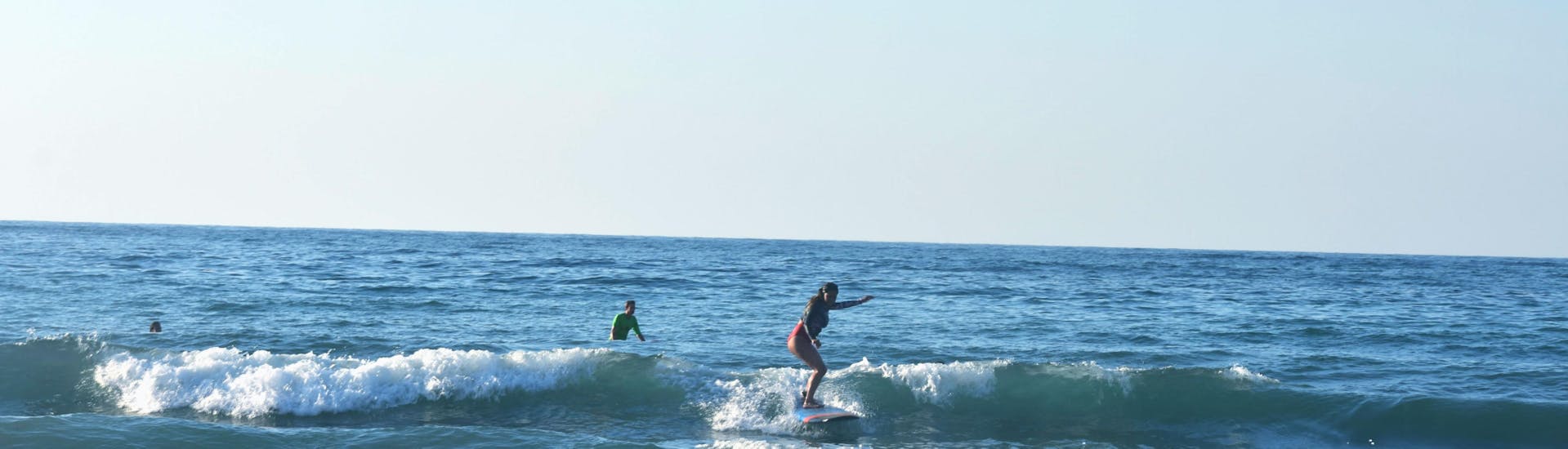 Surfkurs für Kinder & Erwachsene - Alle Level.