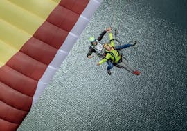 Tandem Paragliding over Achensee in Rofangebirge with Fly Achensee