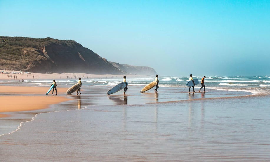 Lezioni di surf a Lourinhã da 8 anni per tutti i livelli.