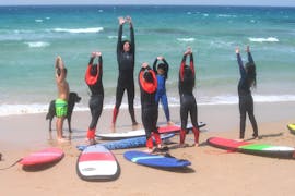Privater Surfkurs für Kinder & Erwachsene - Anfänger mit Surfer Tarifa.