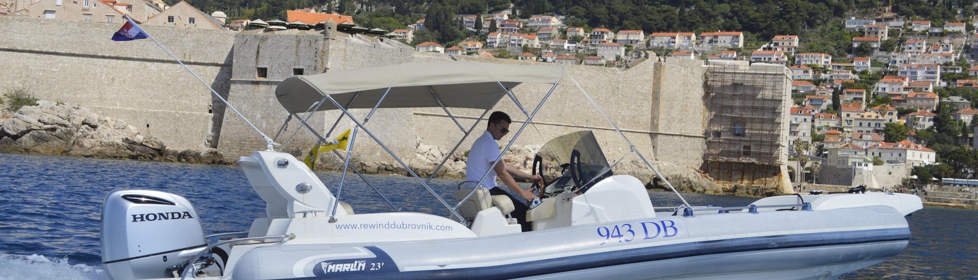 Privé boottocht van Dubrovnik naar Korčula met zwemmen & wild spotten.