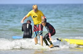 Surfkurs für Kinder & Erwachsene - Alle Levels mit Escuela Cántabra de Surf.