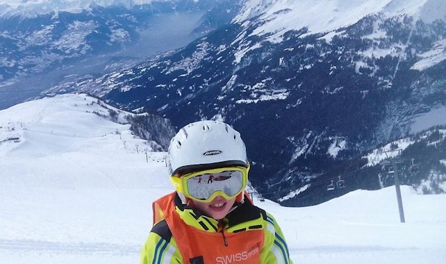 Off-Piste Skiing Lessons for Kids - FWT Club - Max 5 - Montana