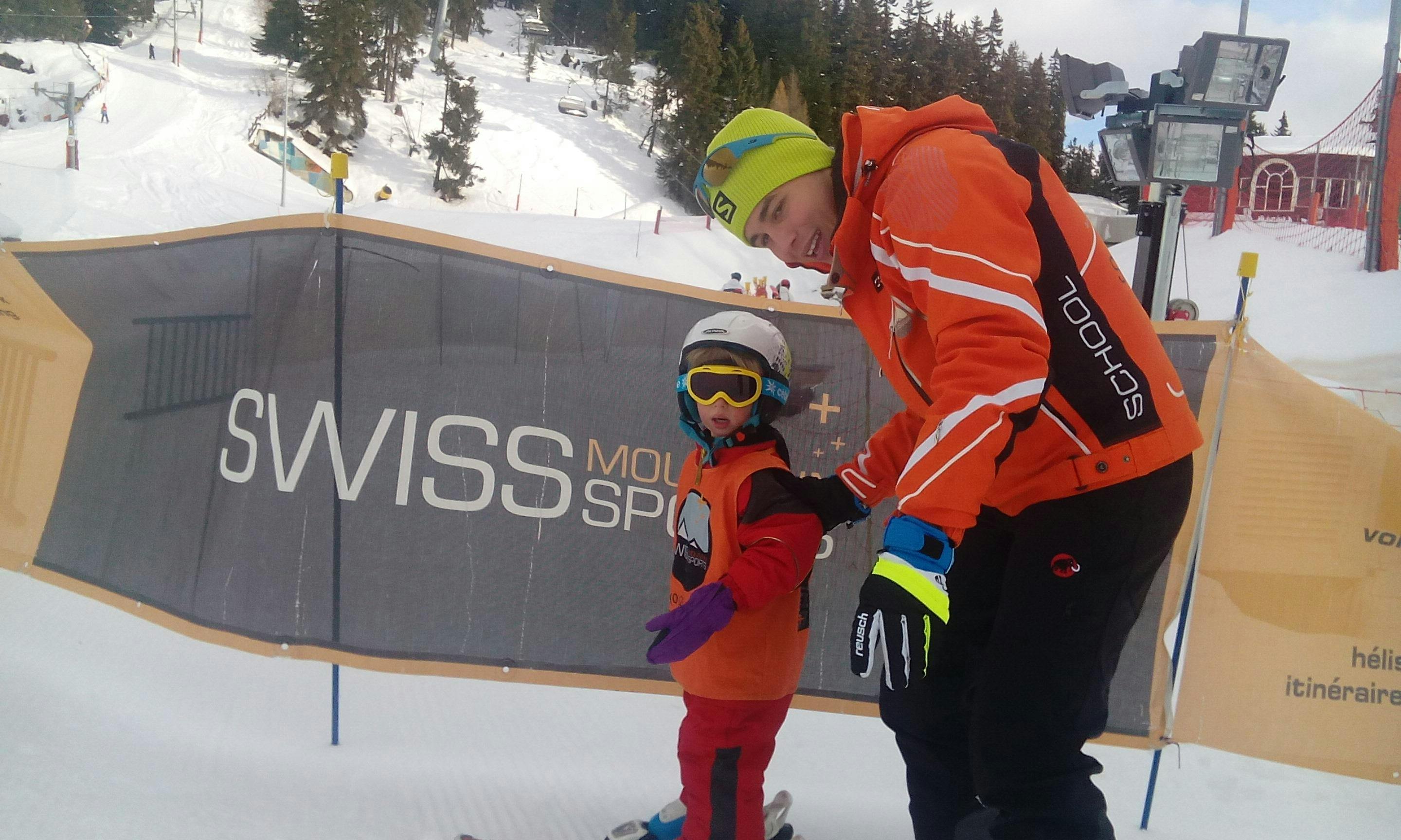Clases de esquí para niños a partir de 3 años para todos los niveles con Swiss Mountain Sports Crans-Montana Clases de esquí para niños a partir de 3 años para todos los niveles con Swiss Mountain Sports Crans-Montana.