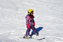 Lezioni private di sci per bambini di tutti i livelli con Eco Ski School Andermatt.