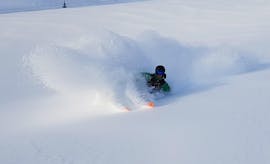 Private Off-Piste Skiing Lessons for All Levels from Eco Ski School Andermatt.
