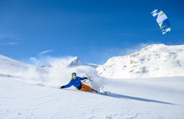 Lezioni di snowkite per principianti con Sports Paradise - Snowkite Silvaplana.