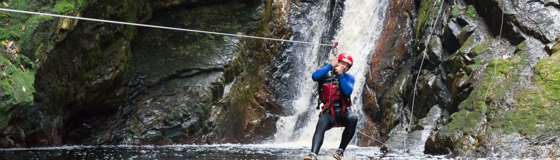 canyoning-in-the-crags-standard-full-monty-tour-africanyon-hero