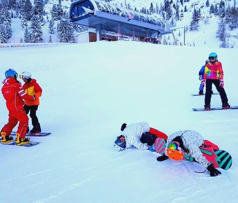 Snowboardlessen (vanaf 8 j.) voor beginners met Skischool Speikboden Ahrntal.