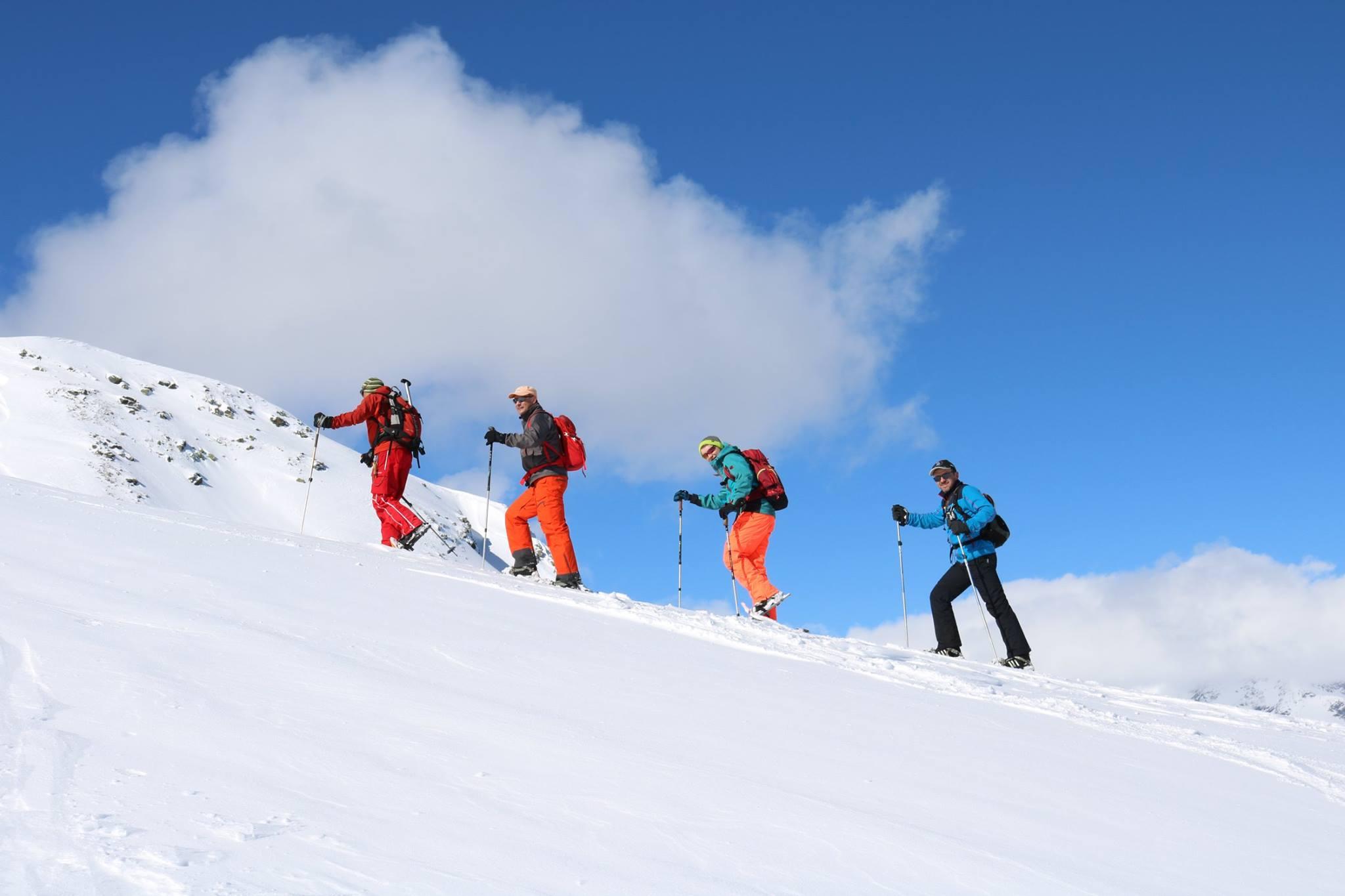Participants climbing the mountain at Speikboden - Campo Tures (Sand in Taufers) - Private Off-Piste Skiing Tours for All Levels.