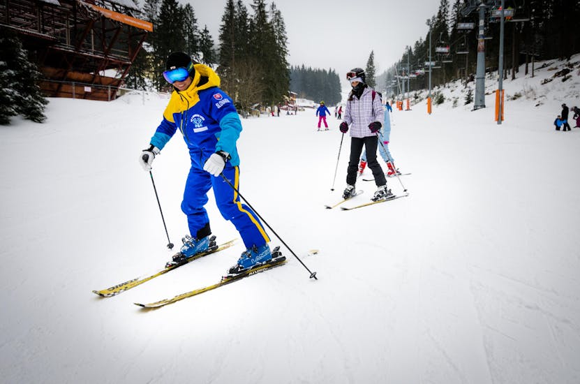 Cours particulier de ski Adultes dès 17 ans pour Tous niveaux avec Crystal Ski  Demänovská Dolina.