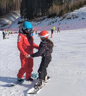Snowboarding Lessons for All Levels 
