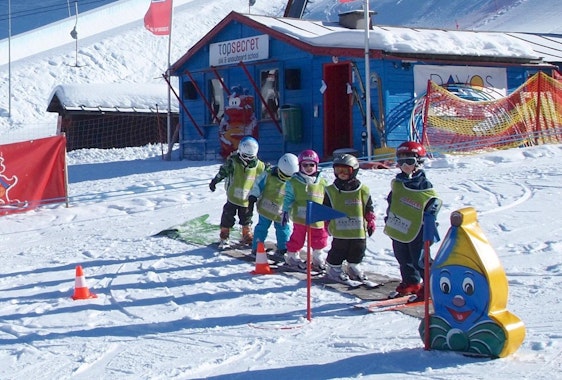 Kids Ski Lessons (3.5-10 y.) for Beginners