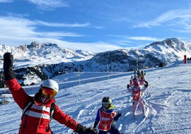 Clases de esquí para niños "Club Piou-Piou" (3-5 años) con ESF Courchevel Village.