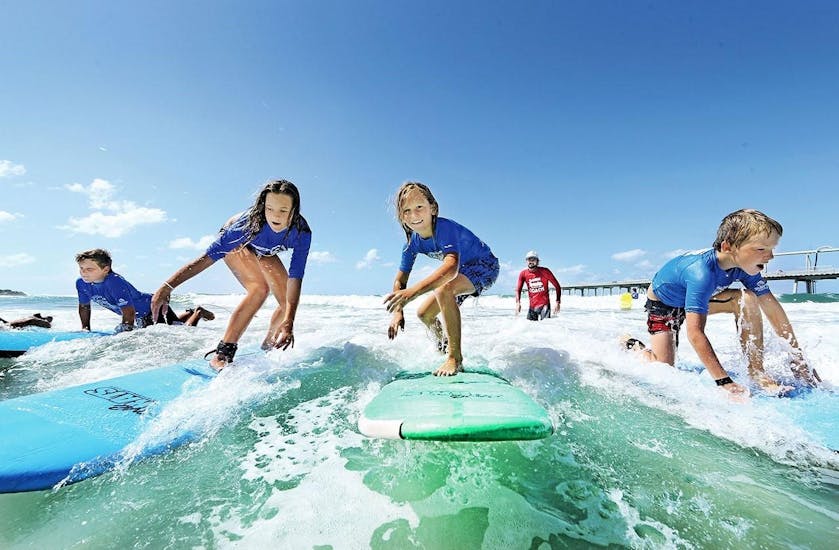 surf-lessons-in-gold-coast-for-kids-get-wet-surf-school