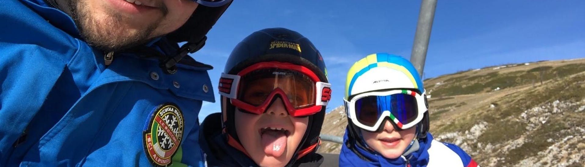 Clases de esquí para niños a partir de 5 años para avanzados.