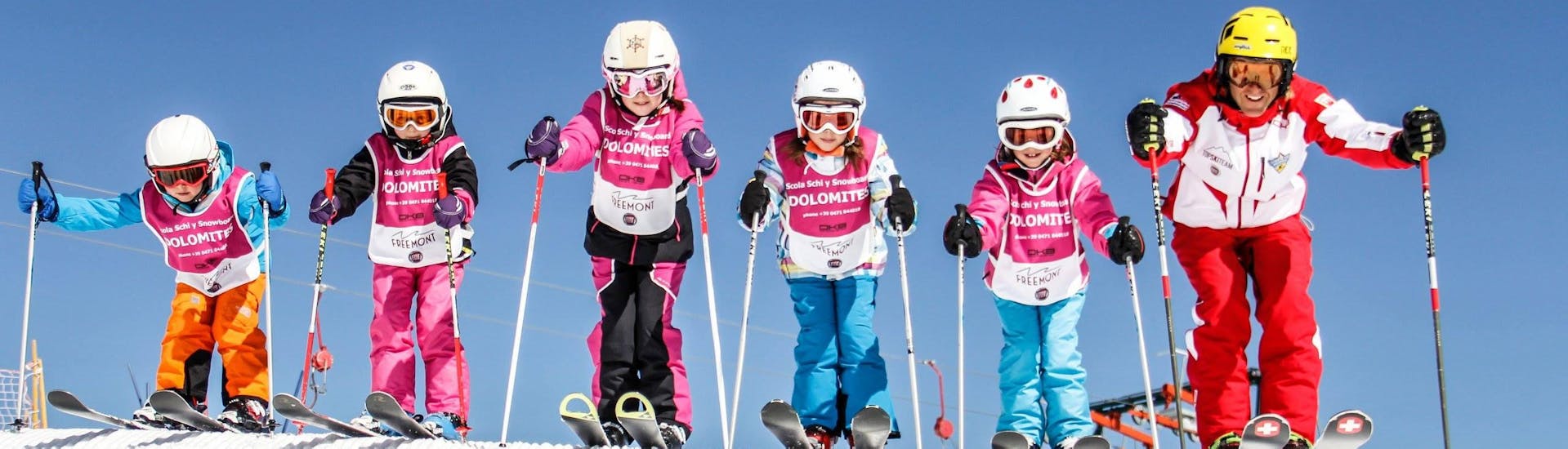 Kinder besuchen in La Villa einen der Kinder-Skikurse (4-12 Jahre) für Anfänger in den Ferien.
