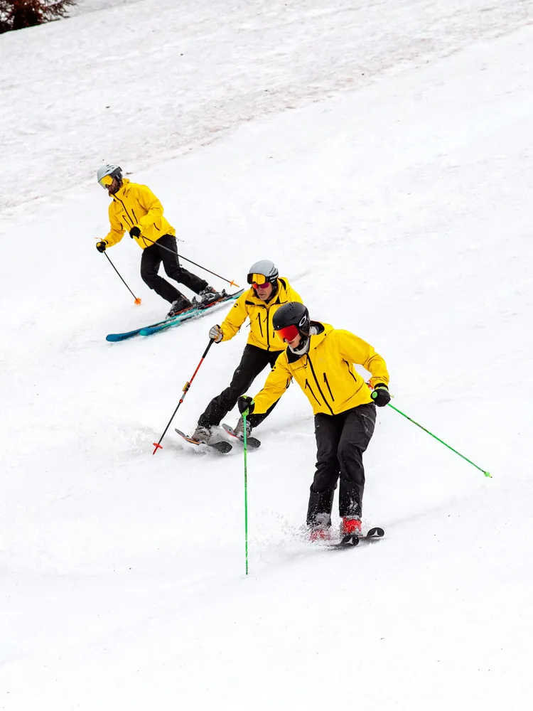 Private Ski Lessons for Adults of All Levels from Wolfgang Pfeifhofer Ski-Mountain Coachin.